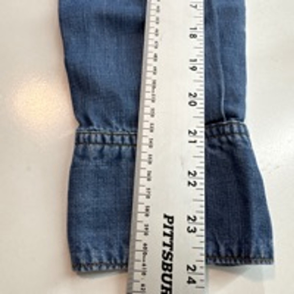 Anthropologie Cloth & Stone M Blue Chambray Split Back Pull Tab Long Sleeve Top - Picture 10 of 12